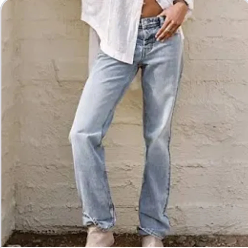 Sold - Picture 3 of 13